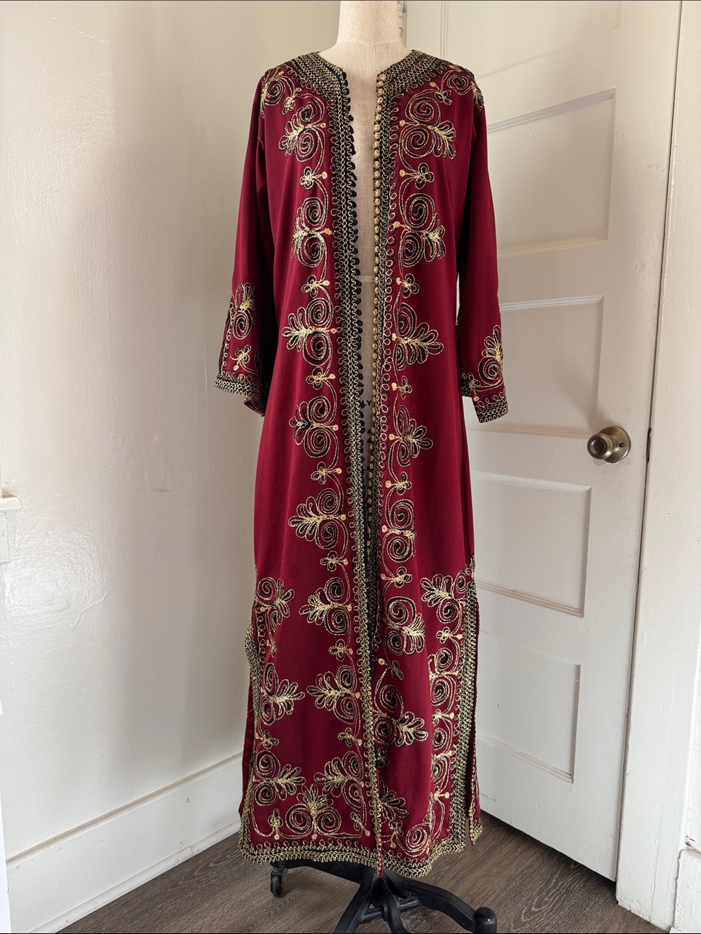 Embroidered Long Burgundy Kimono Robe